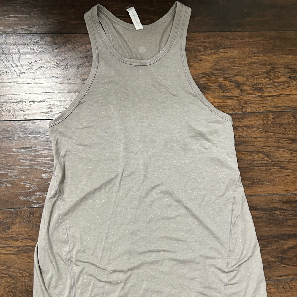 Lululemon goal up tank size 4